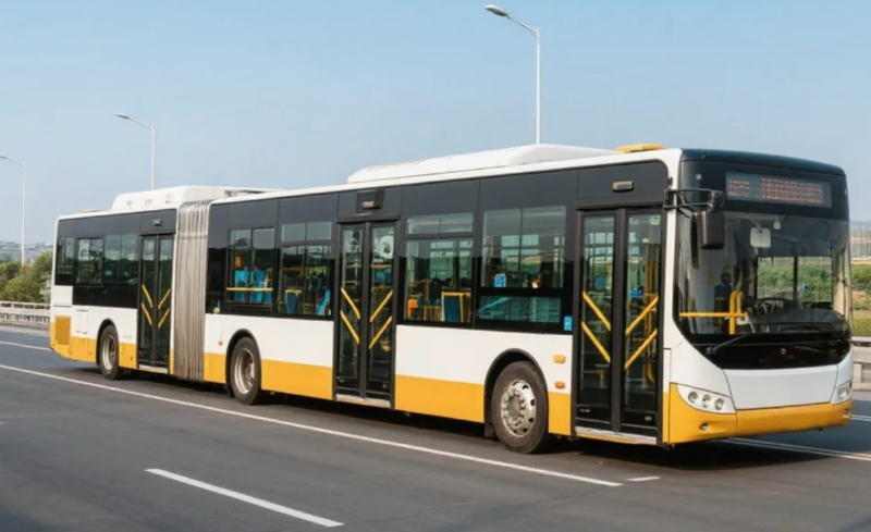 Super-large Bus (18m)